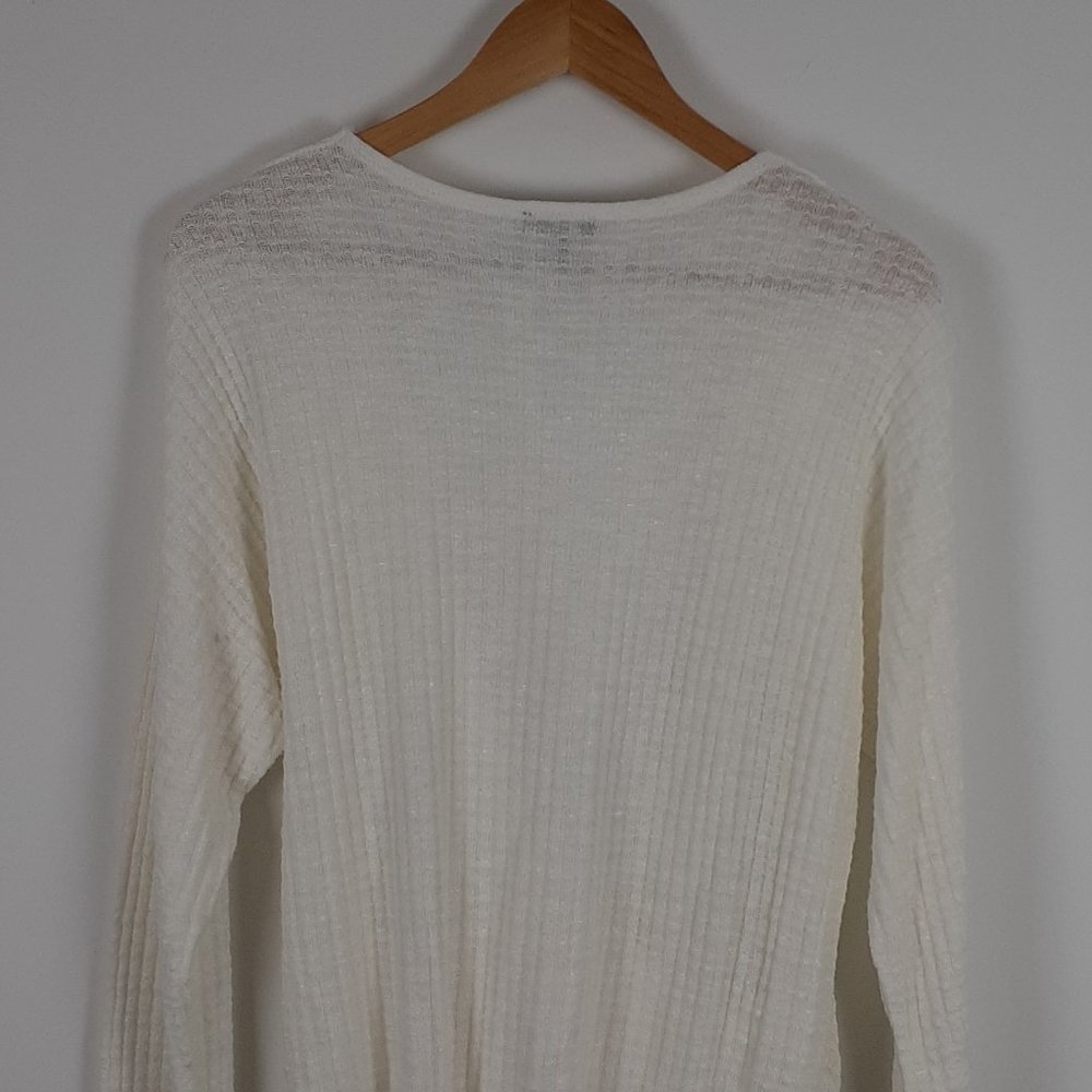 Sweater - Picture 5 of 6